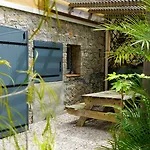 Tilou Location - Giens - Proche Des Plages Et Du Villages Hyeres