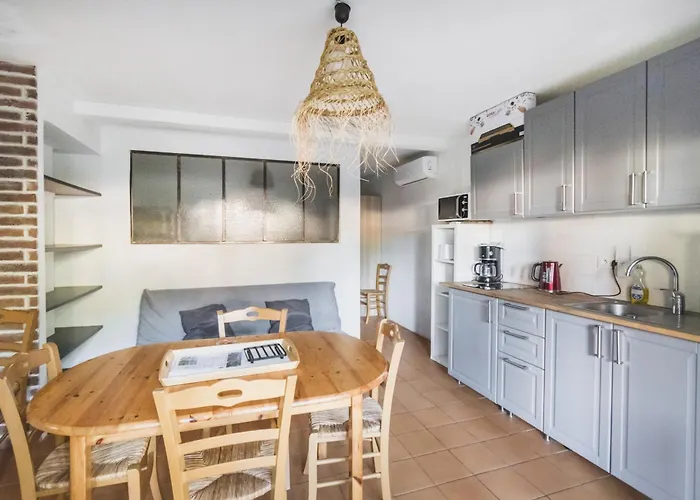 Tilou Location - Giens - Proche Des Plages Et Du Villages Lejlighed