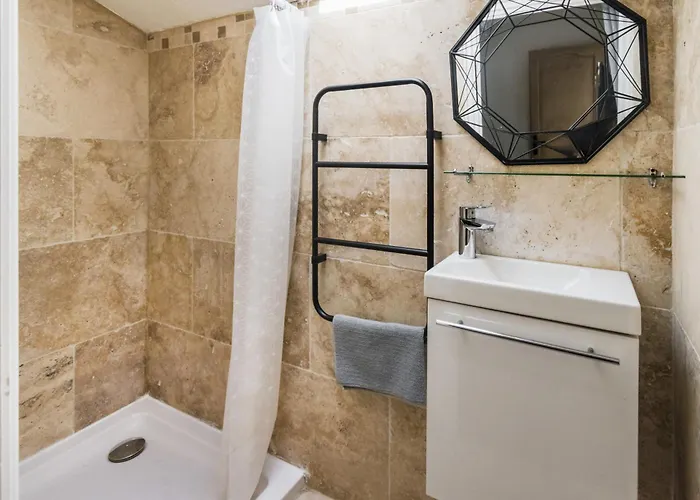 Tilou Location - Giens - Proche Des Plages Et Du Villages *