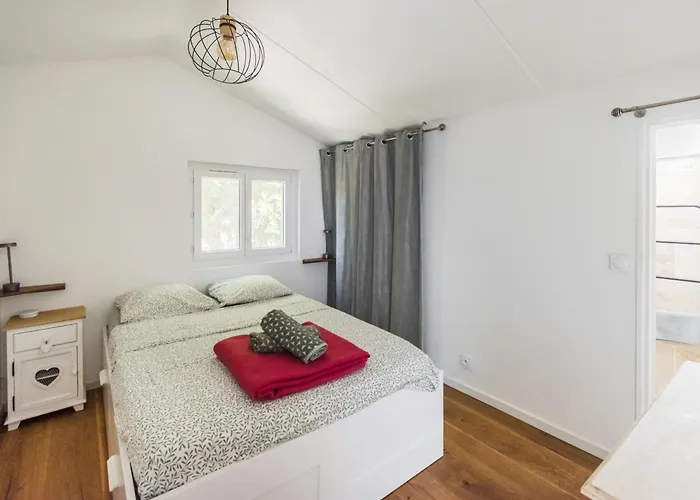 Lejlighed Tilou Location - Giens - Proche Des Plages Et Du Villages *